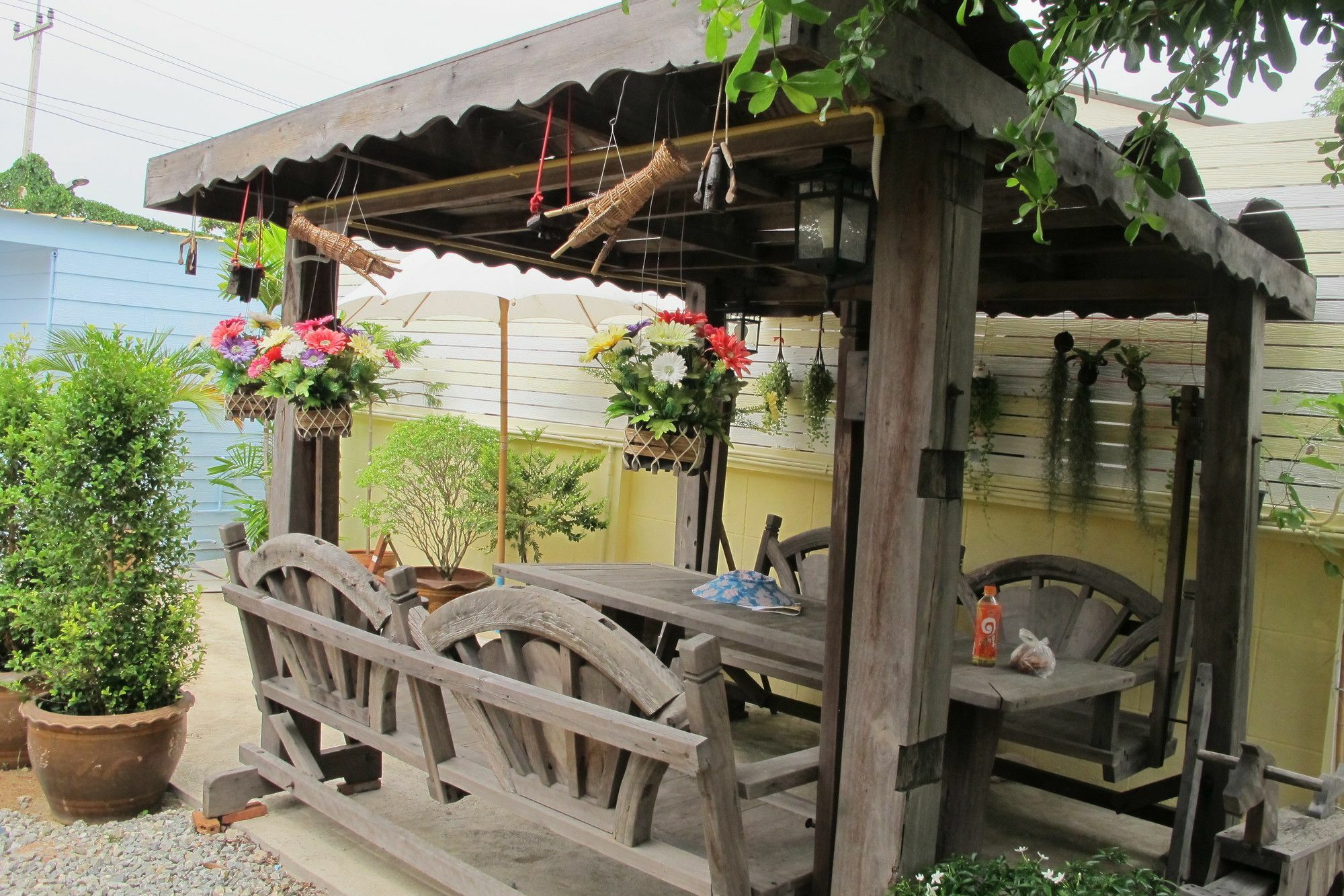 Thippawan Bungalow Ko Si Chang Buitenkant foto
