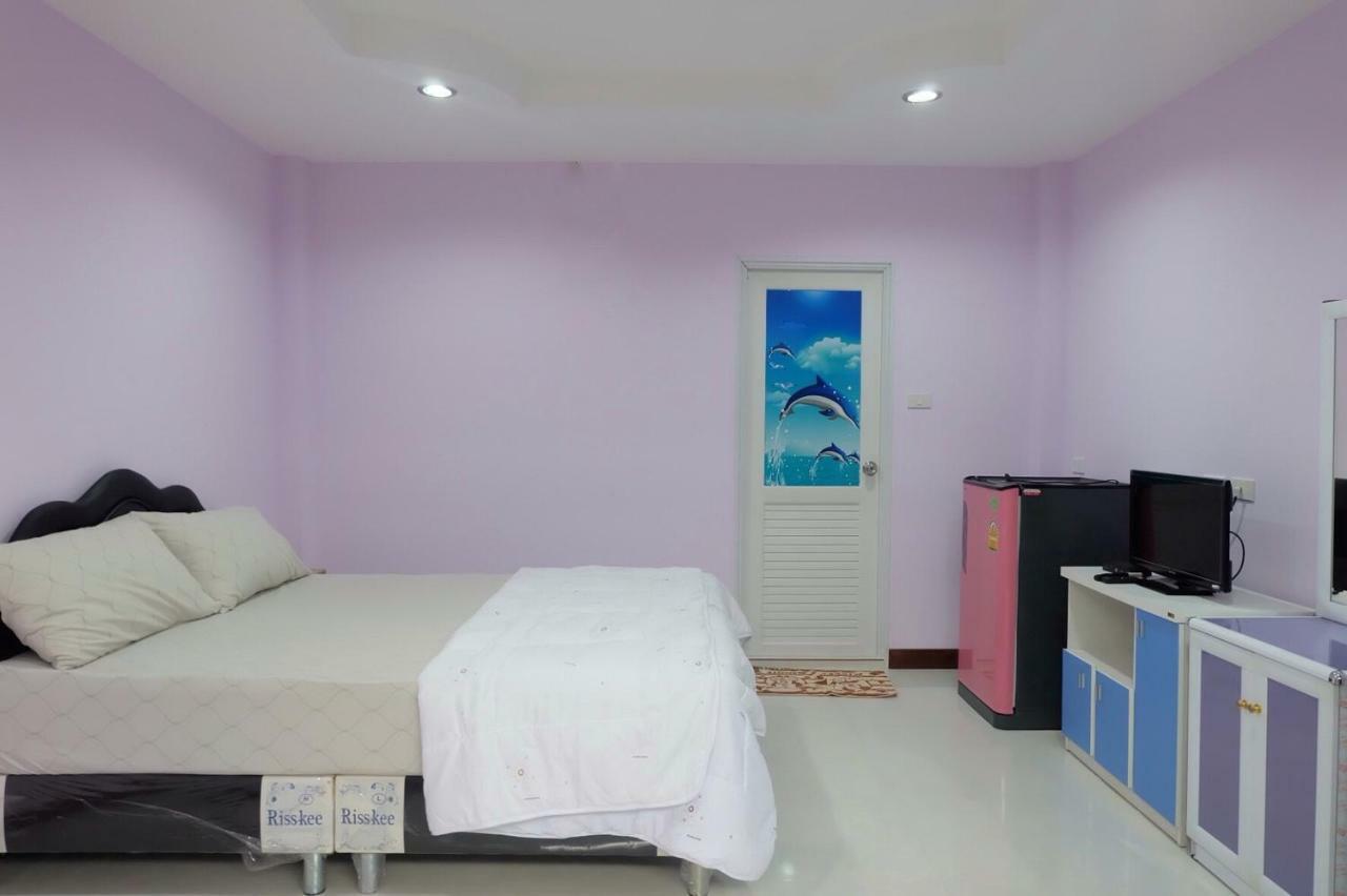 Thippawan Bungalow Ko Si Chang Buitenkant foto